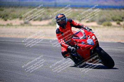 media/Mar-25-2024-Moto Forza (Mon) [[8d4319bd68]]/4-Novice Group/Session 3 (Turn 16 Inside)/